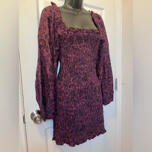 Free People womens Floral-print Smock It to Me Balloon-long sleeve, size M. New!